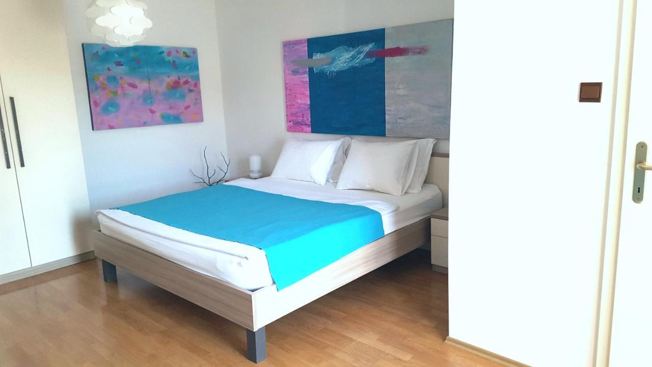 Rooms Josipa Ровин Екстериор снимка