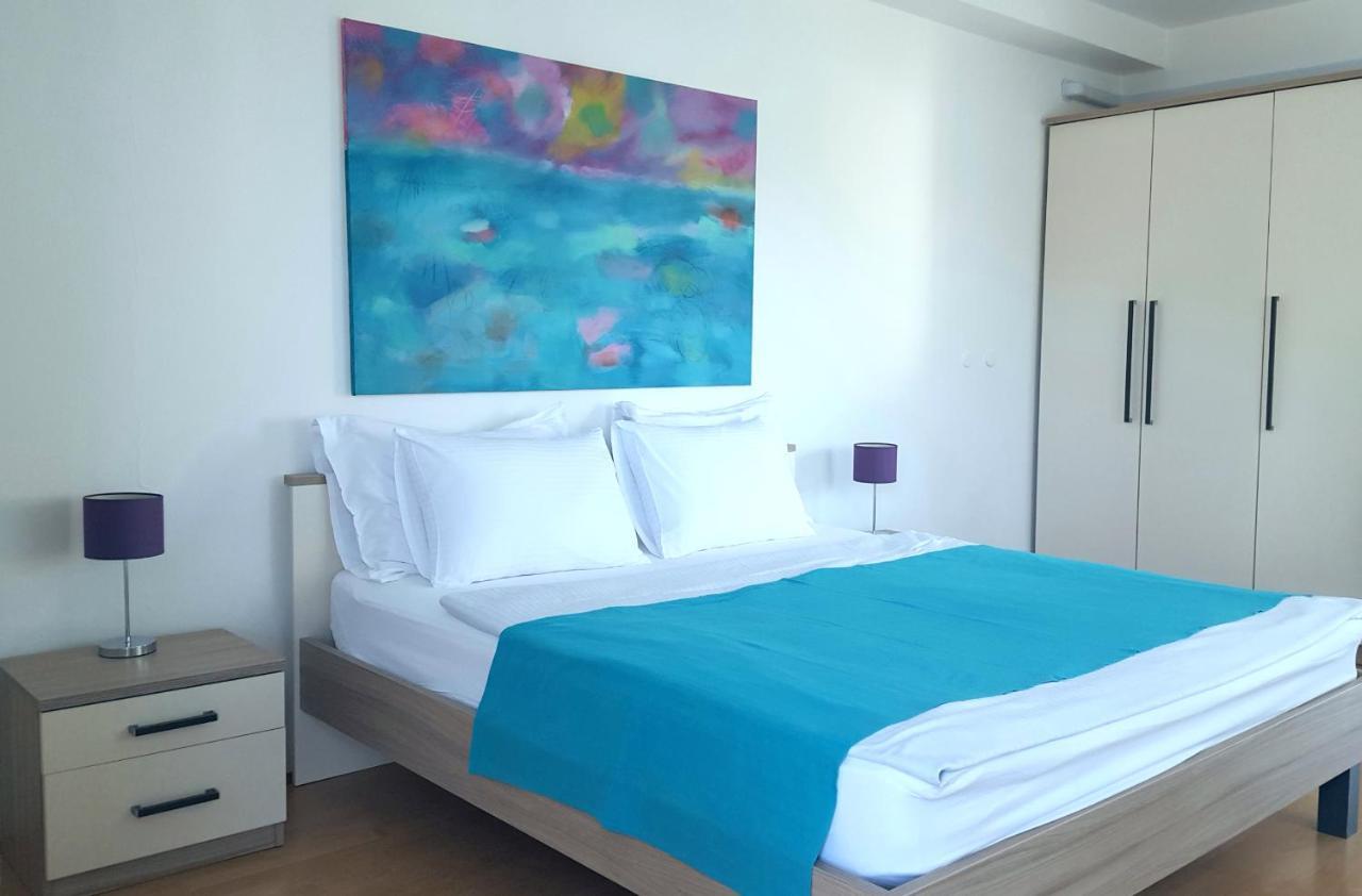 Rooms Josipa Ровин Екстериор снимка